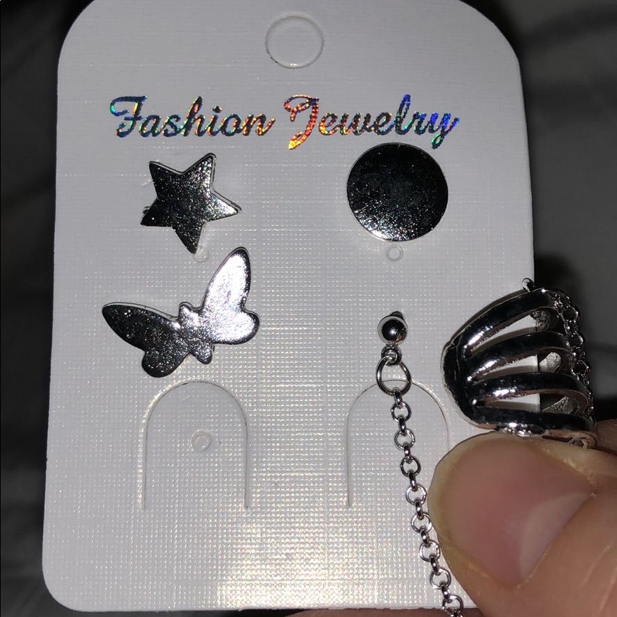 Silver Earring Set